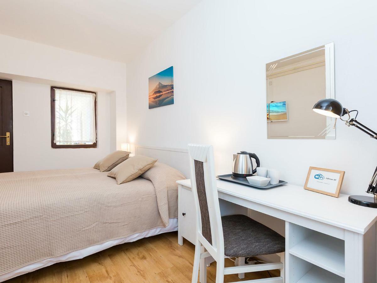Villa Mira Tar-Vabriga ภายนอก รูปภาพ